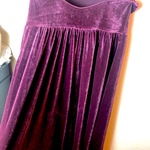 NWOT VELVET Urban Outfitters Molly Culotte Solid Burgundy Jumpsuit Romper - Picture 7 of 8